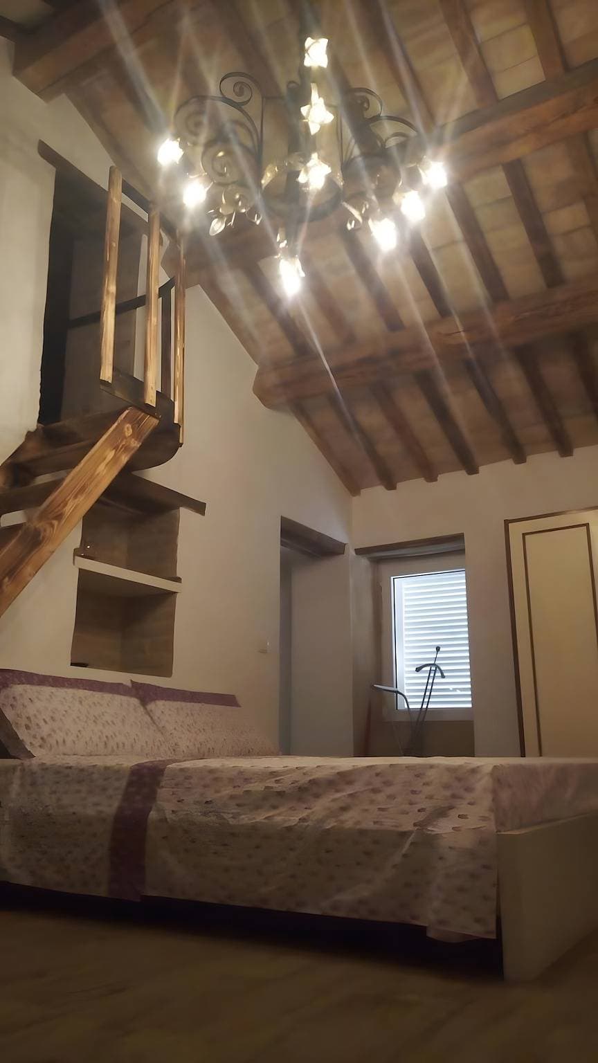 Foto 6 von 11: Ferienhaus 'Mare E Monti' mit Bergblick, privatem Pool und Klimaanlage