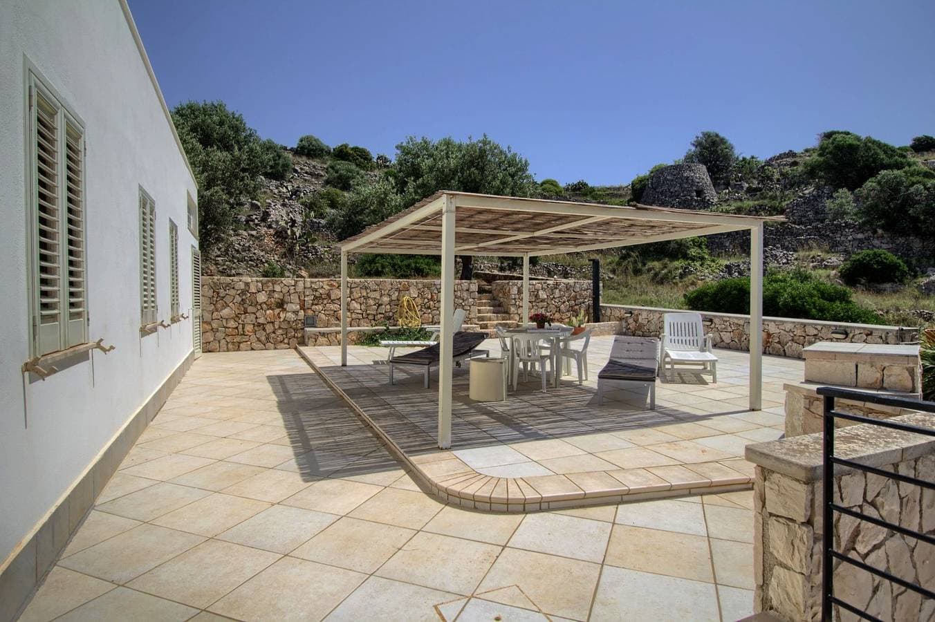 Foto 8 von 31: Ferienhaus für 6 Personen mit Terrasse
