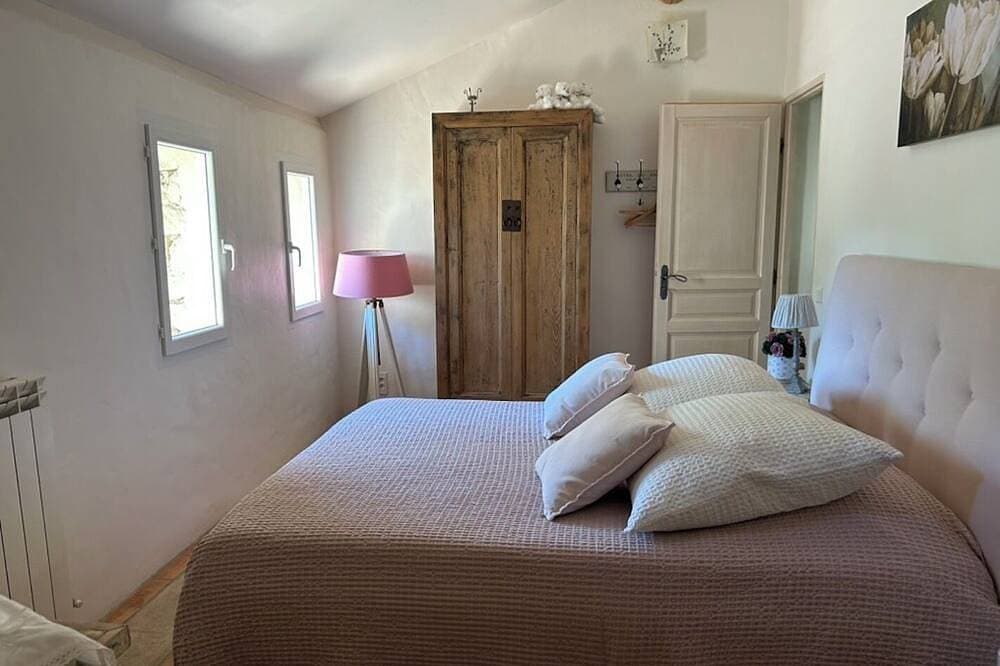 Foto 3 von 30: Enjoy nature in an enchanting and fantastic setting in Cucuron