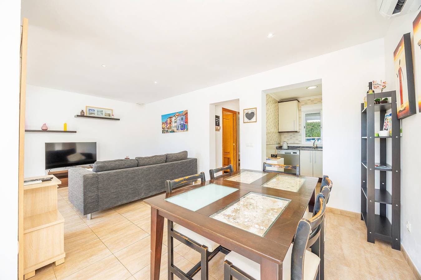 Foto 9 von 32: Ferienhaus 'Casa Noa' mit privatem Pool, WLAN und Klimaanlage