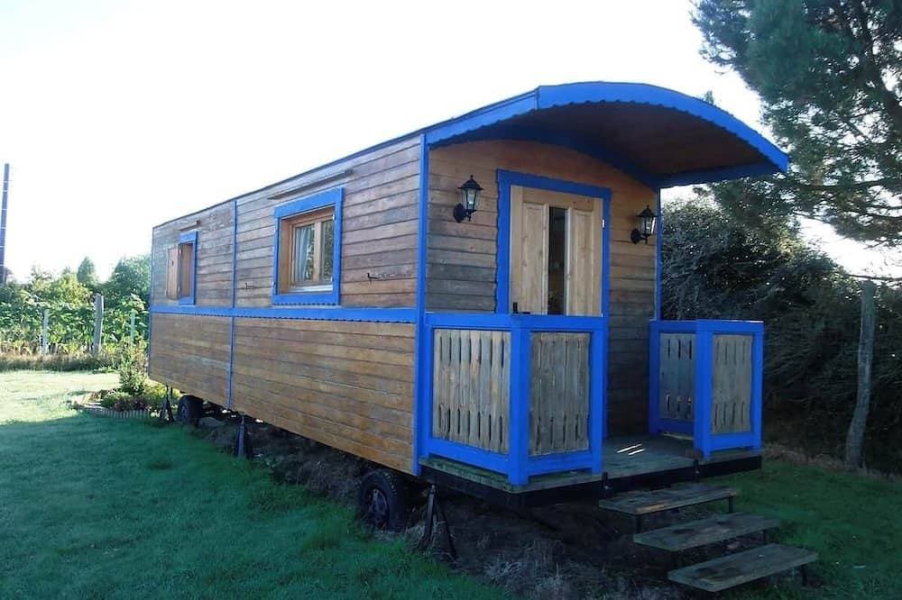 Caravan in the heart of nature 1