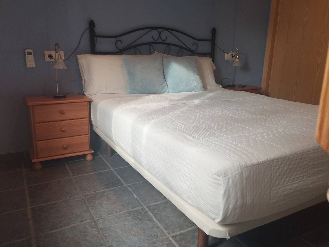 Foto 12 von 26: Ferienwohnung 'Villajoyosa Arsenal' mit Meerblick, WLAN und Klimaanlage
