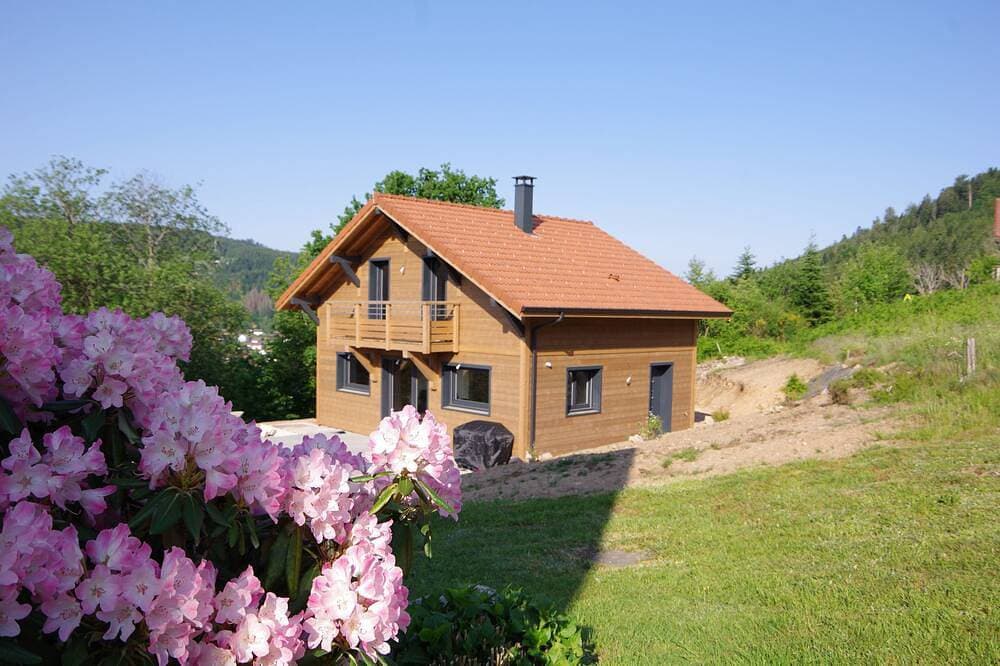 Foto 12 von 30: Chalet \"cosy\" 6 Personnes, Situation Exceptionnelle Face au Hohneck