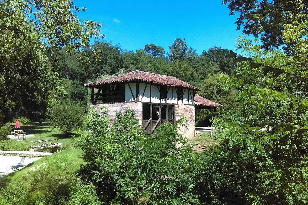 Foto 6 von 30: Moulin de Saint Cricq, Ungewöhnliches Ferienhaus am Fluss mit Swimmingpool und Sauna