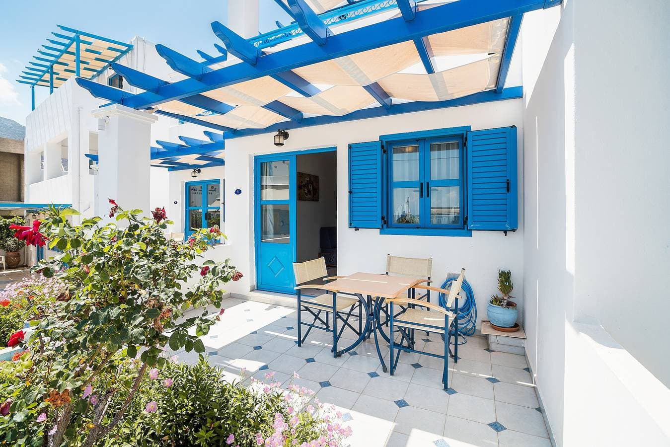 Livadia Beach Suite 1