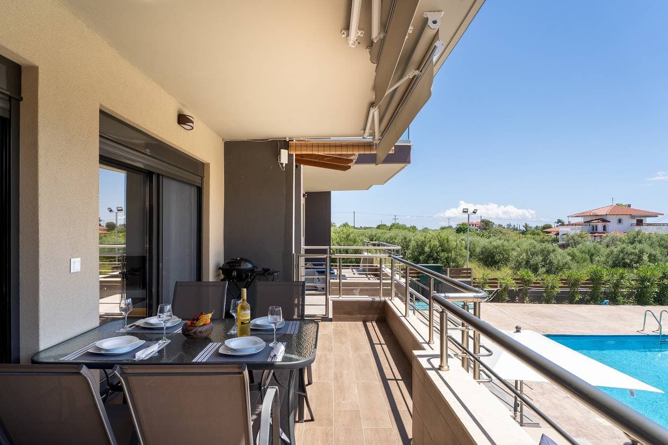 Foto 2 von 28: Luxusapartment Domania mit Meerblick, WLAN und Klimaanlage