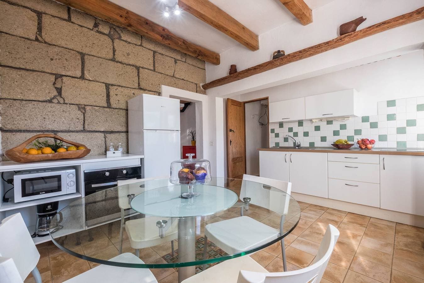Foto 6 von 20: Gemütliches Ferienhaus "Casa Tajinaste" in Alcalá mit Terrasse, Meerzugang und Garten