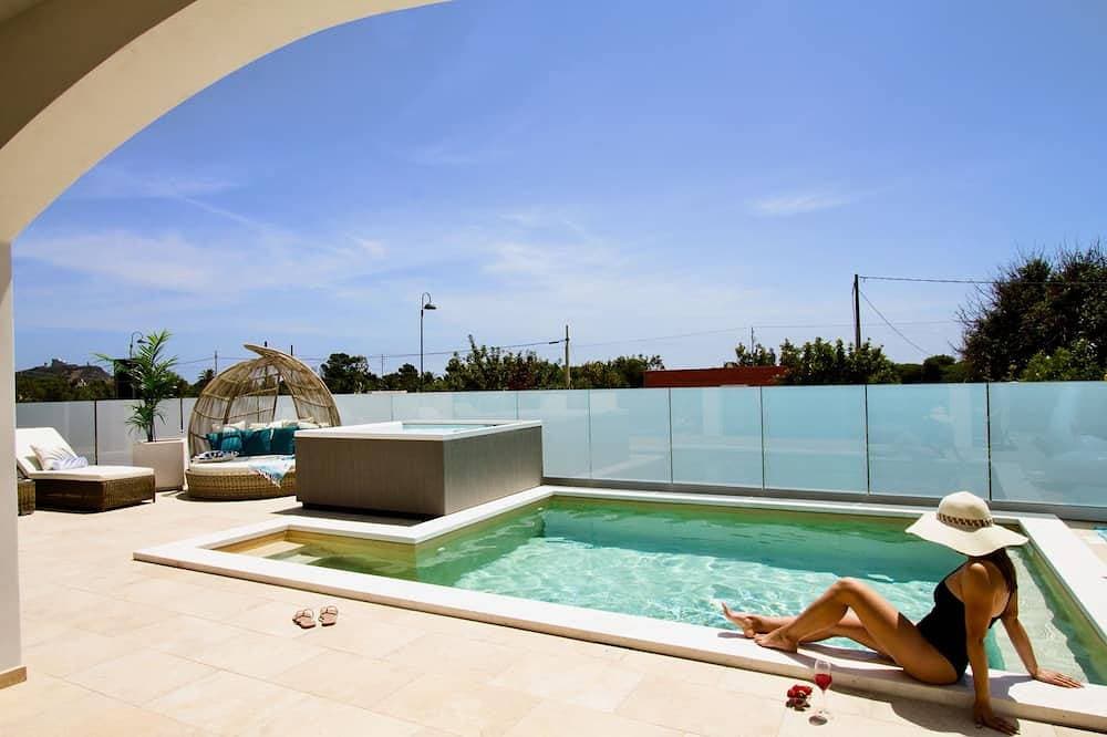 Foto 6 von 30: Mediterranean villa with private pool on Foxi Manna beach in Sardinia