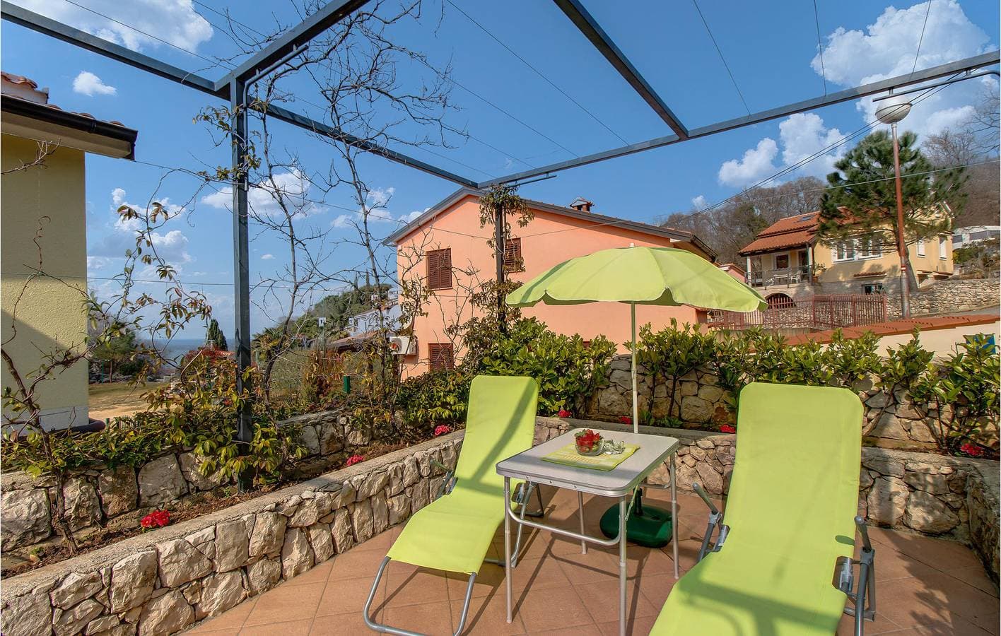 Foto 7 von 29: Gemütliche Ferienwohnung mit Terrasse, 400 m zur Küste, WLAN und Parkplatz