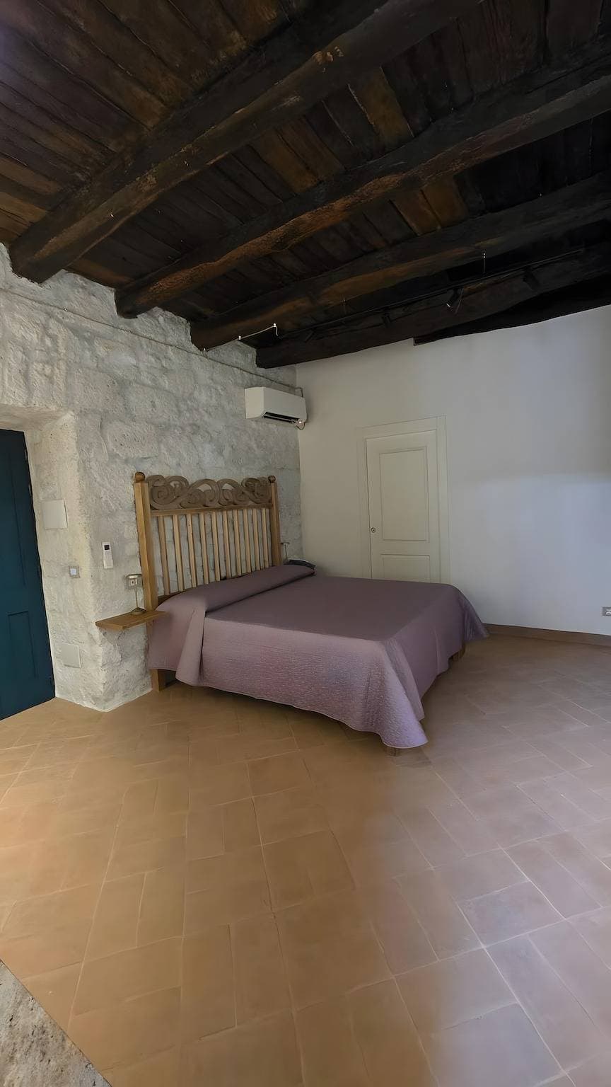 Foto 7 von 22: Apartment 'Dimora Commenda' mit WLAN und Klimaanlage
