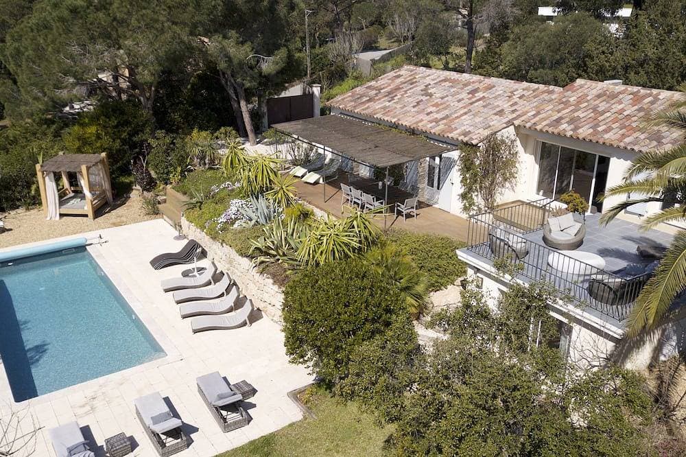 Zeitgenössische Villa 500 m Strand und Club 55 1
