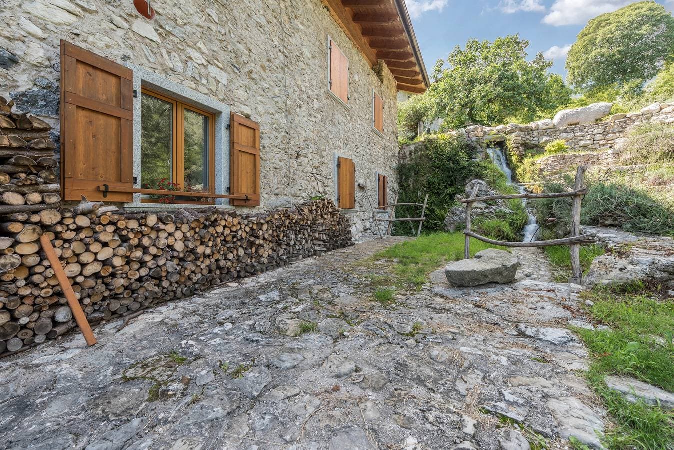 Foto 5 von 29: Ferienwohnung Casa al Mulino mit Bergblick, WLAN und Garten