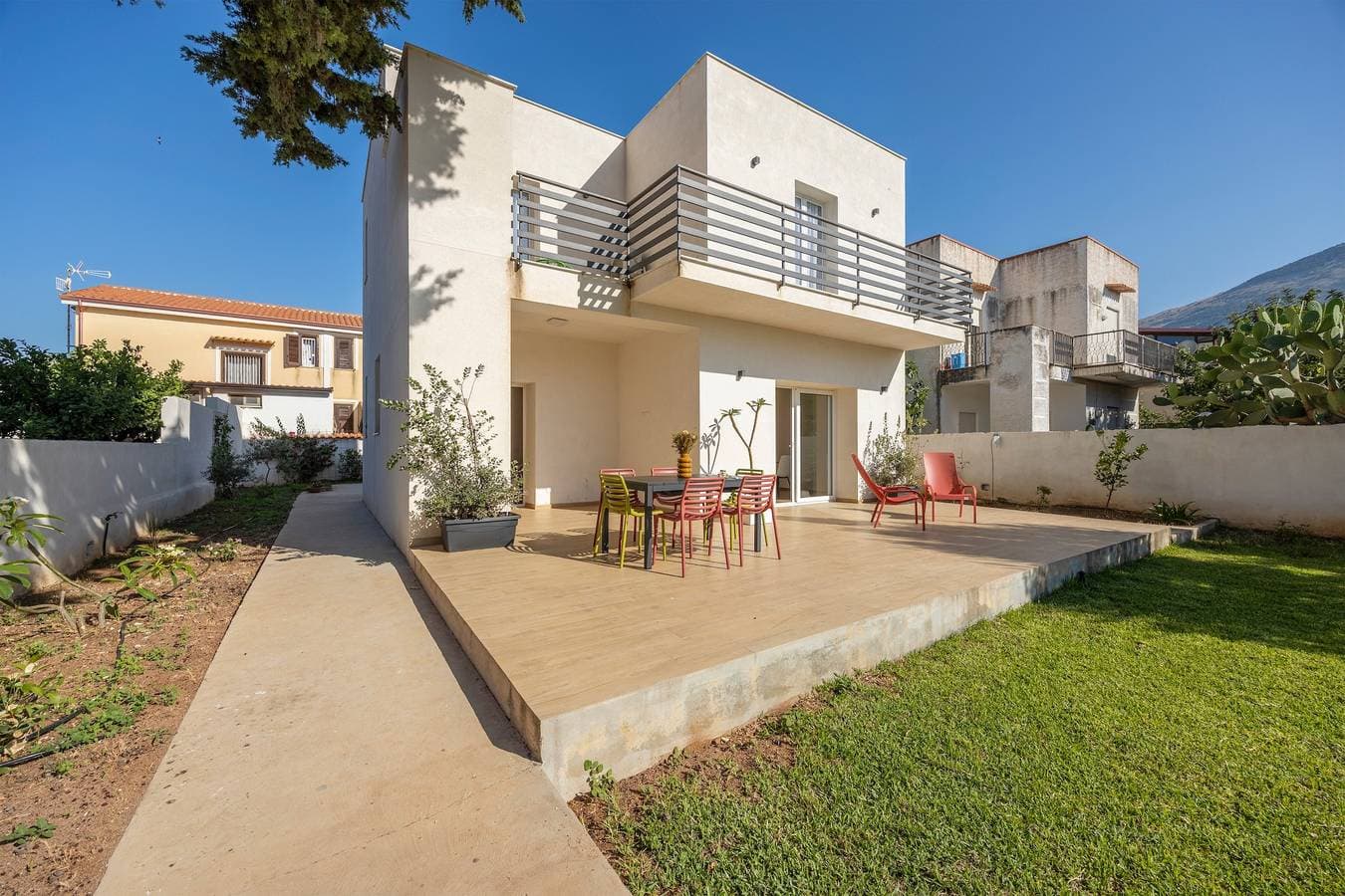 Villa Francesca - Beach and Airport 1