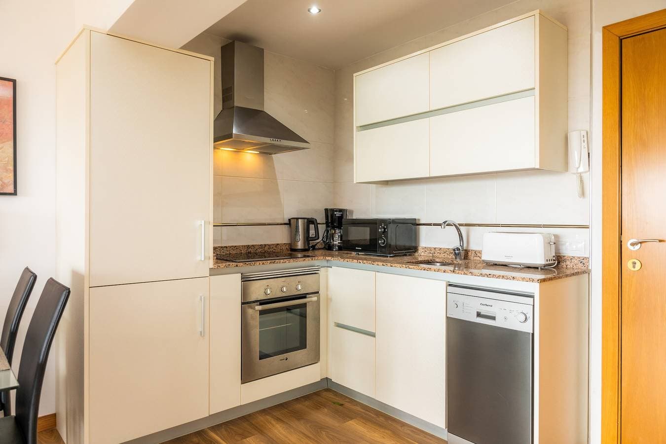 Foto 6 von 27: Ferienwohnung 'Vista Mar' mit Meerblick, WLAN und Klimaanlage