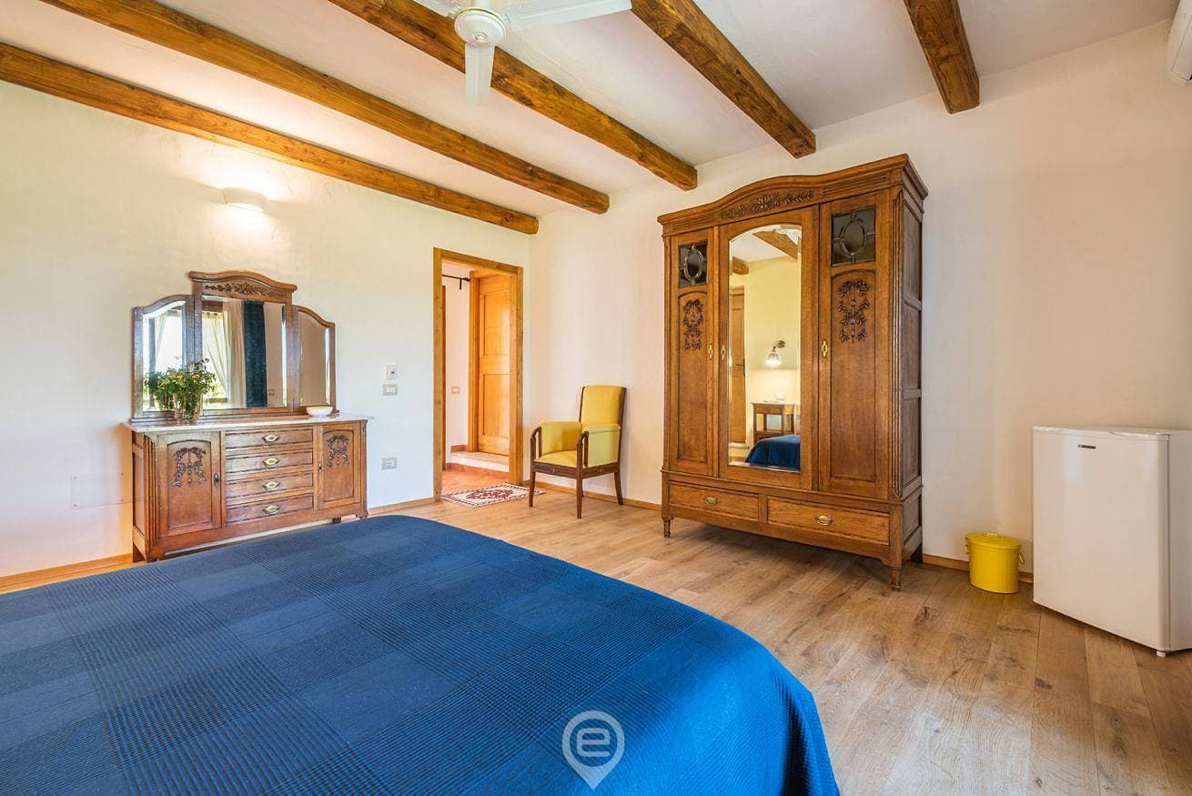 Foto 13 von 75: Ferienhaus für 2 Personen mit Balkon/Terrasse