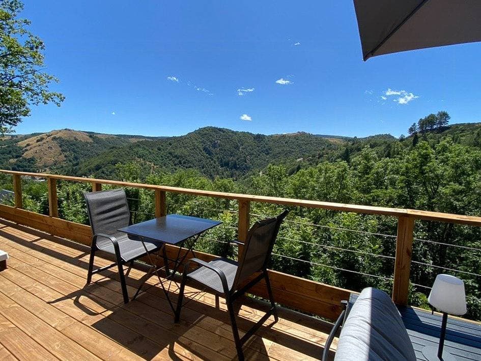 Foto 3 von 26: Moderne Villa mit Blick auf den Mont Lozère