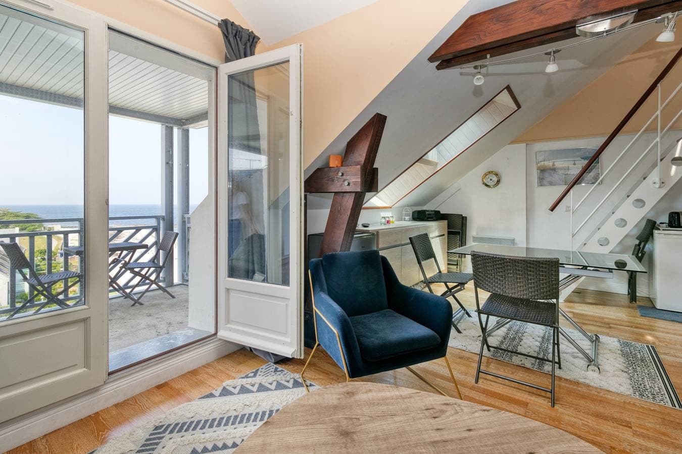 Foto 2 von 29: Ferienwohnung 'Appartement Face Mer Et Piscine' mit Meerblick, Gemeinschaftspool und WLAN