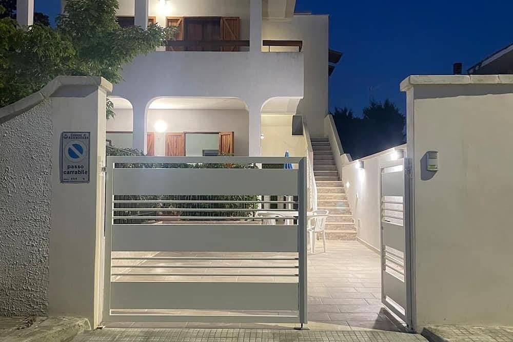 Bärenturm, Wi-Fi, Terrasse, Garten, Parkplatz, 150 m vom Strand entfernt 1