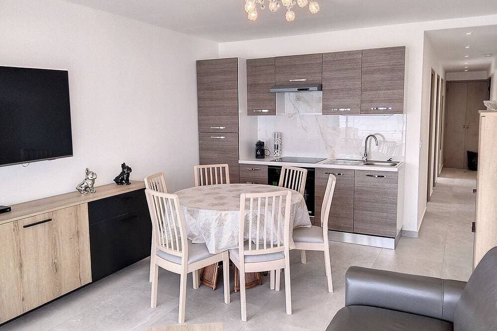 Foto 9 von 13: Résidence de la mer-Apartment-Ensuite mit Bad-Meerblick