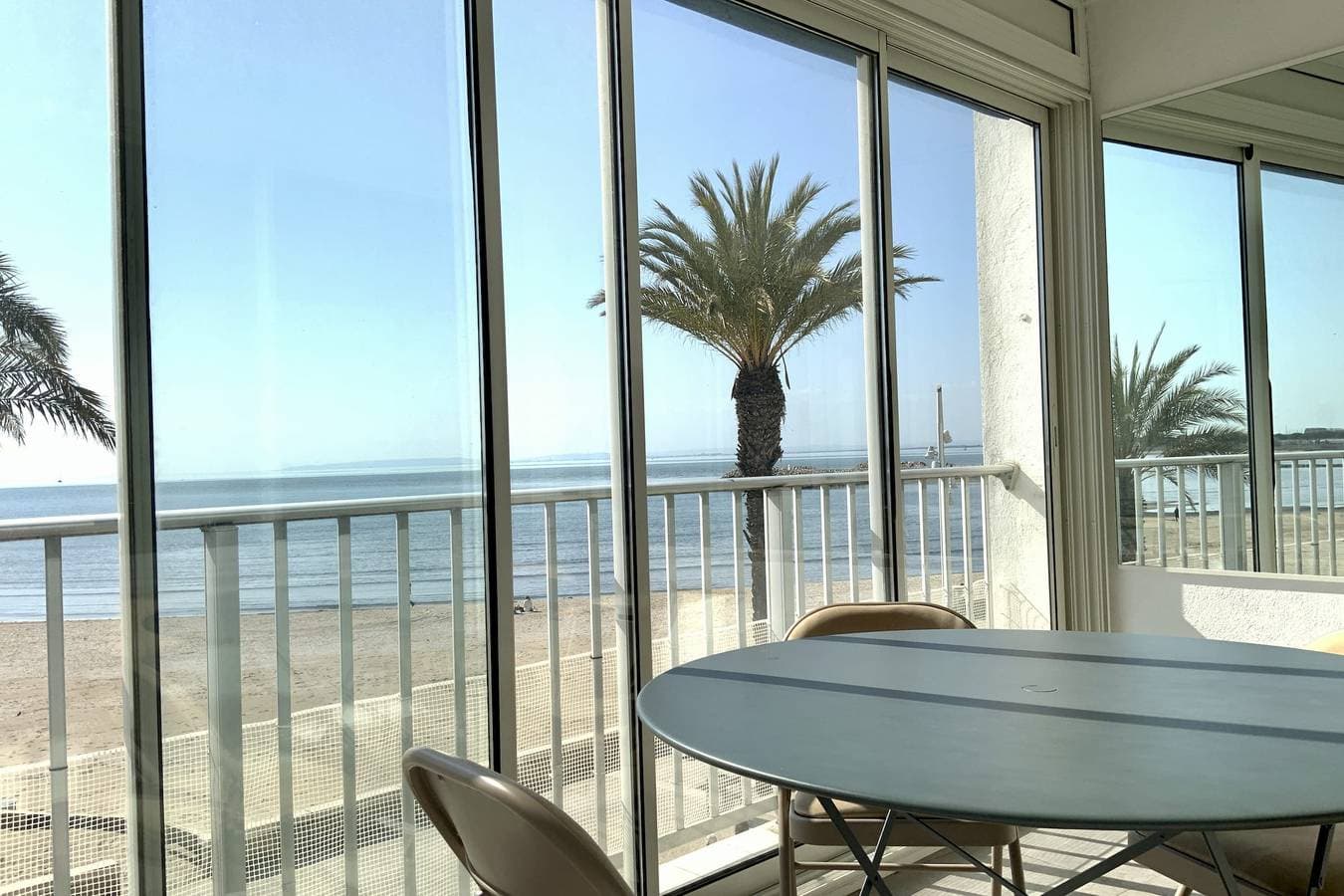 Foto 4 von 18: Appartement Mar e Souleu avec Terrasse et Vue Mer au Grau du Roi