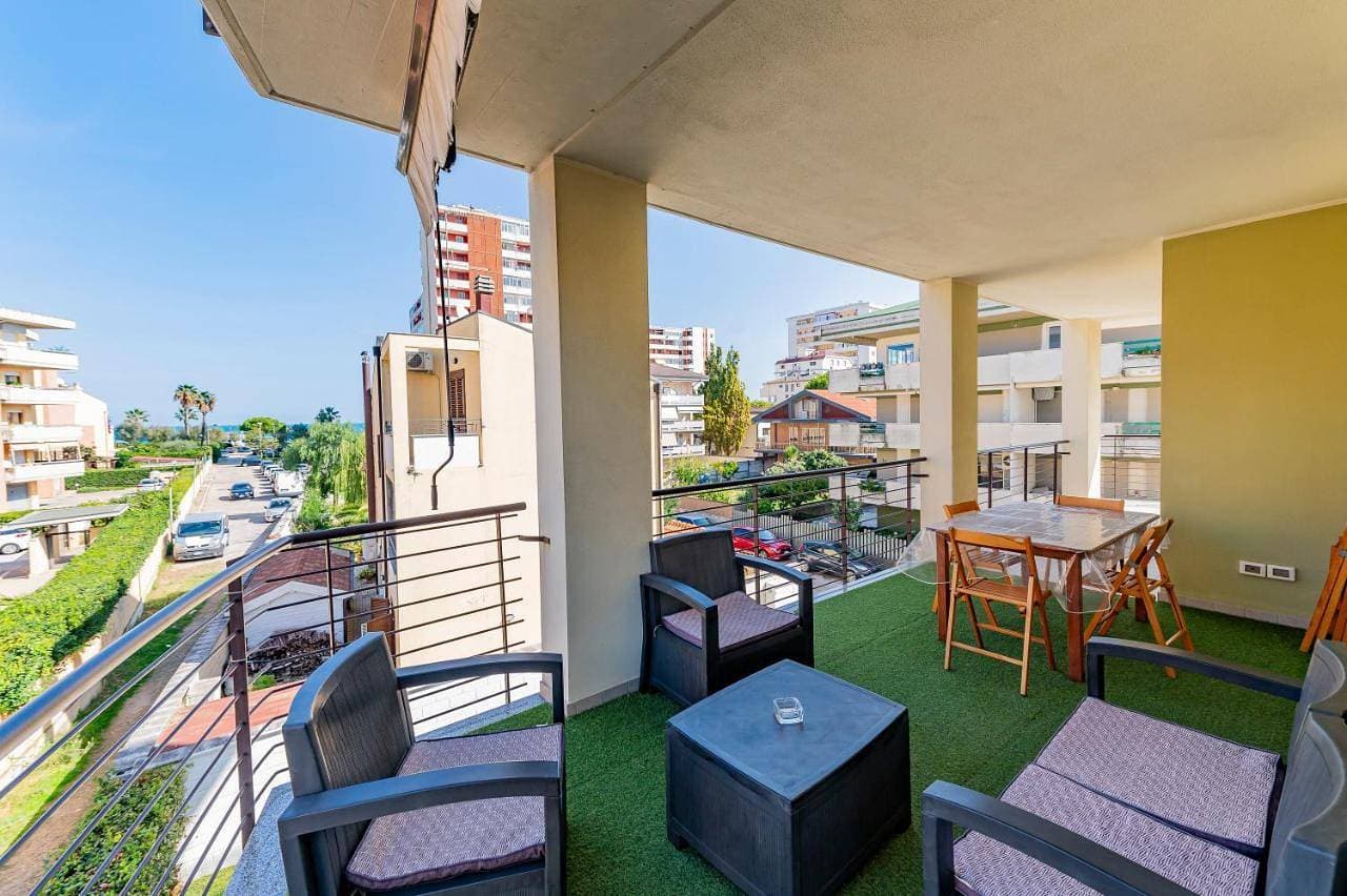 GuestHost - Your Dream Stay in Montesilvano Awaits! 1
