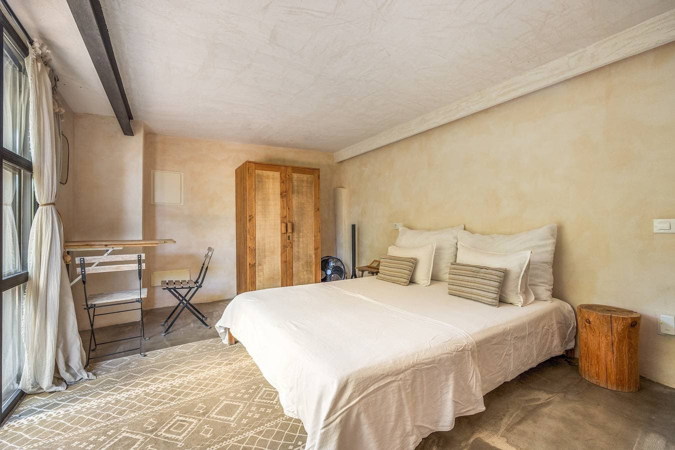 Foto 3 von 30: Landhaus 'Sa Caseta Mallorca Studio' mit Bergblick, Gemeinschaftspool und WLAN