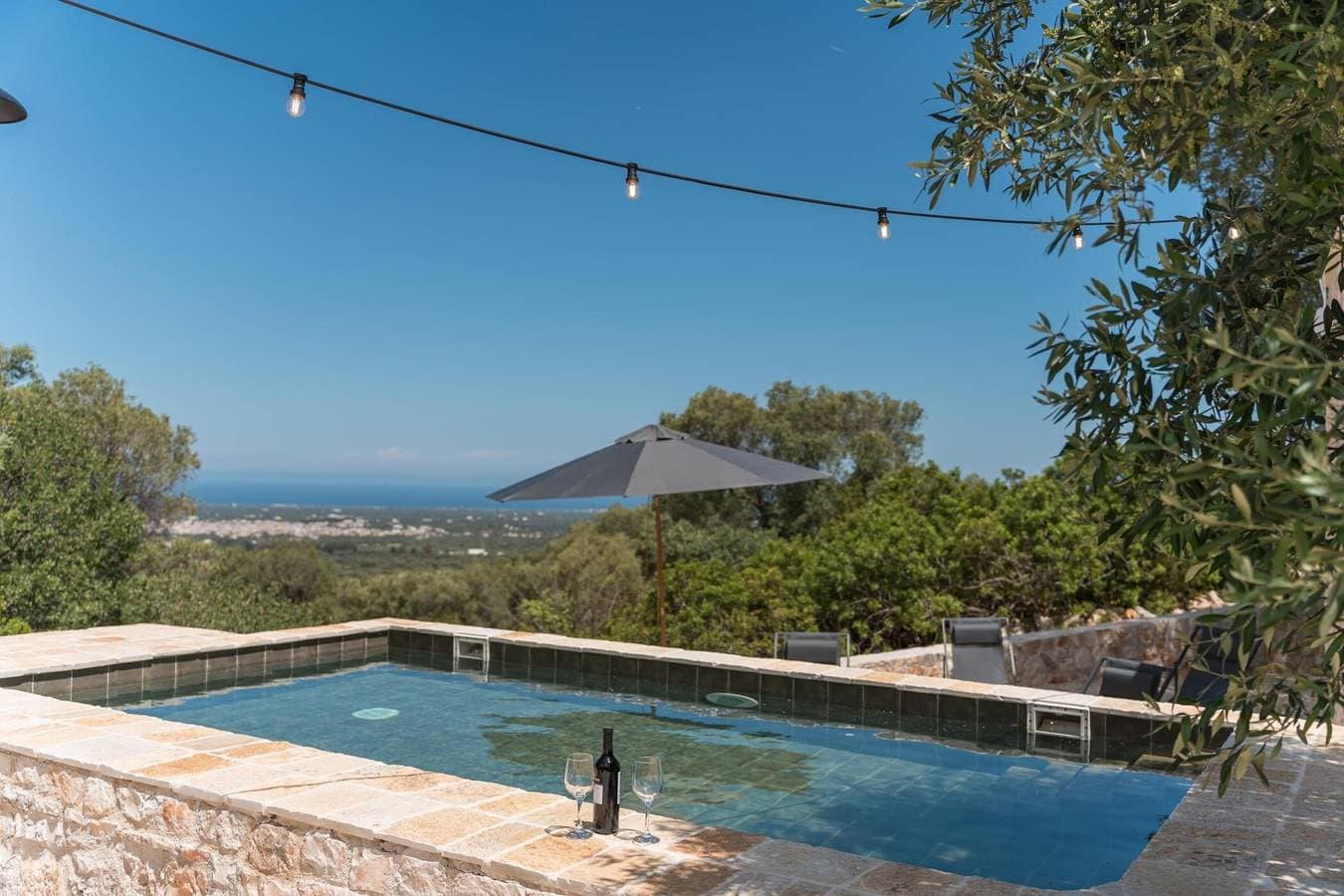 Foto 3 von 45: Palazzina Tommaso: Meerblick & Wellness „Adults Only“ zwischen Ostuni und Fasano