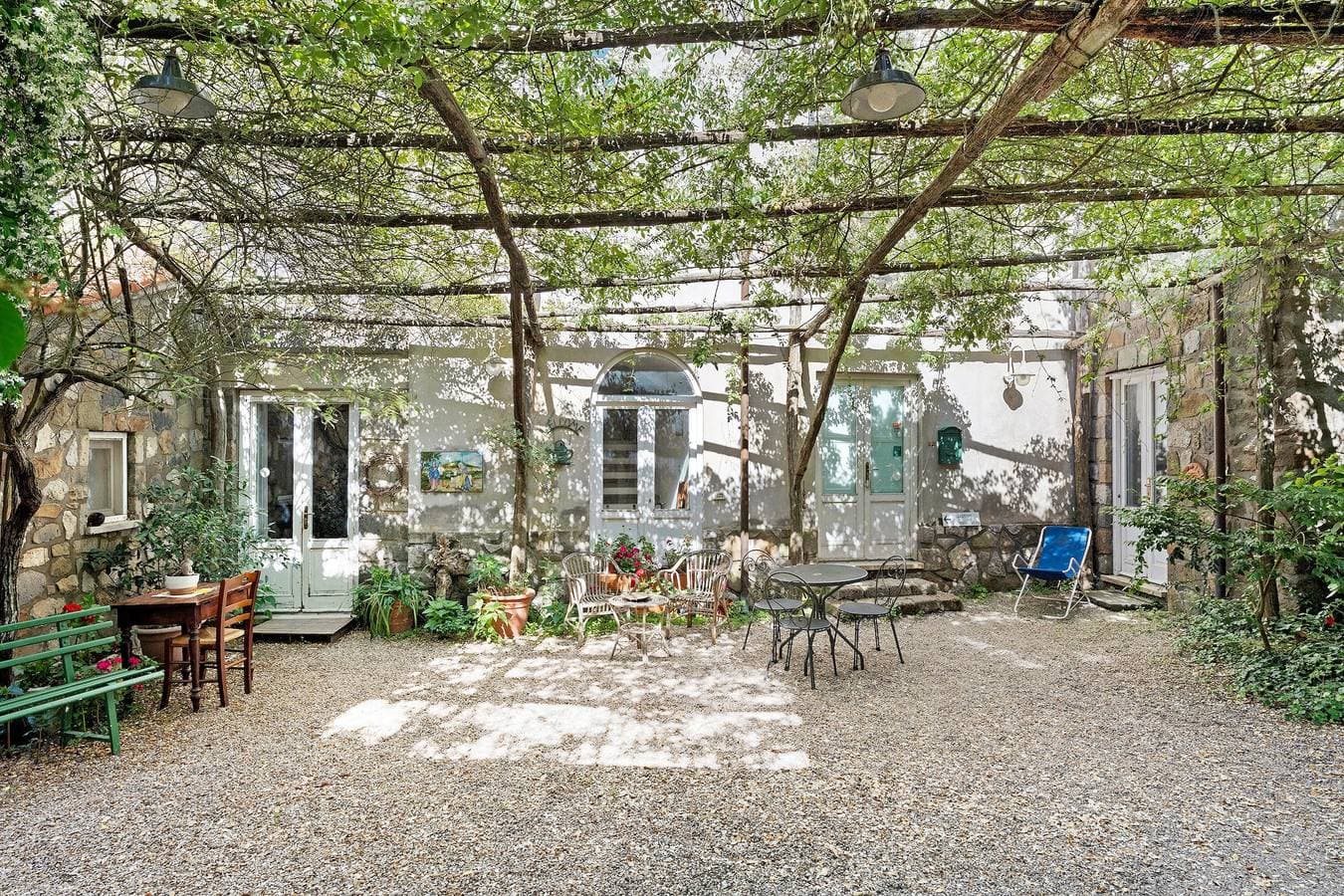 Foto 2 von 15: Le Tore – Volta Erdgeschosszimmer mit Terrasse & Gemeinschaftsgarten, WLAN