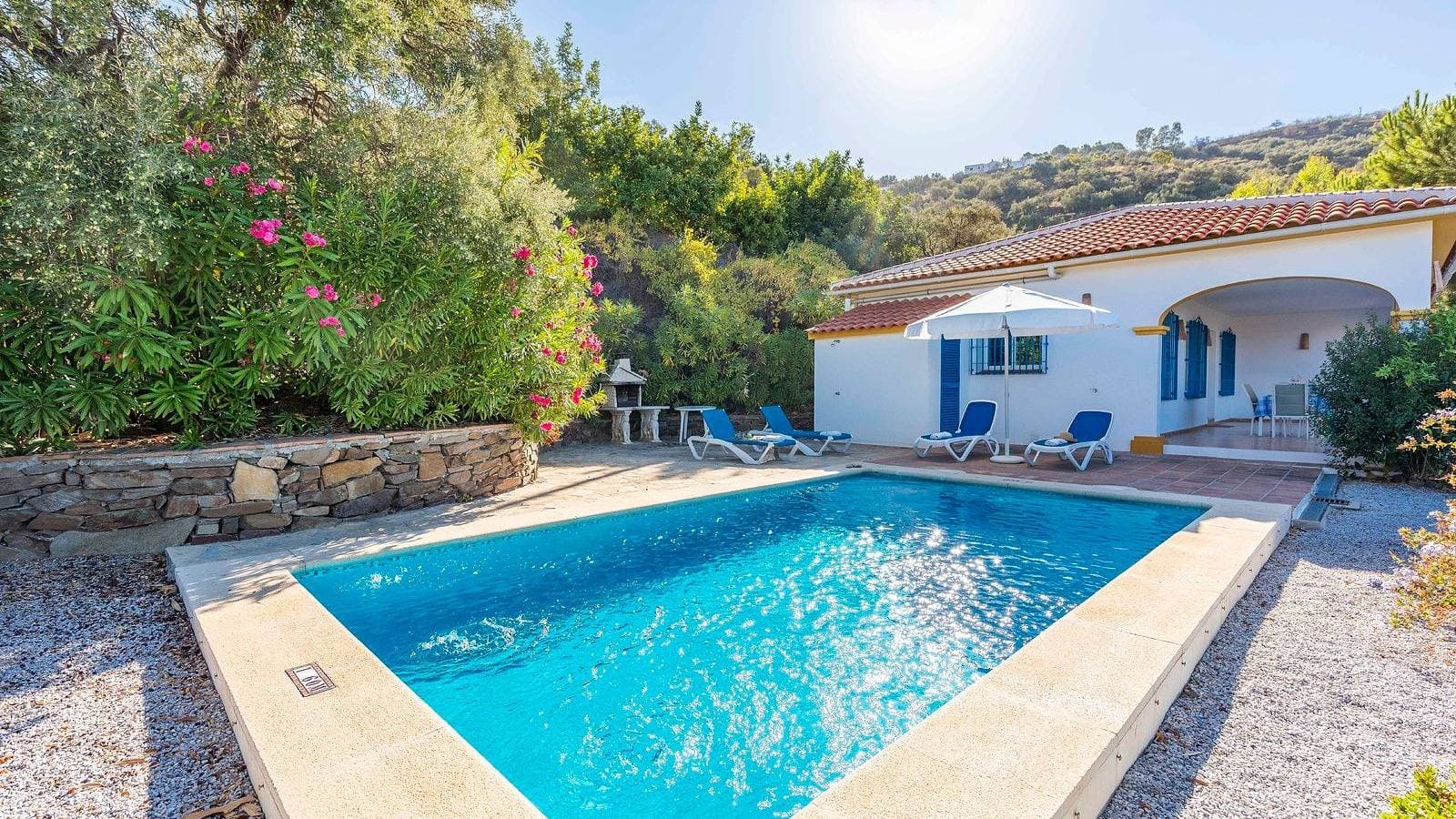 Villa La Frasca Sayalonga by Ruralidays 1