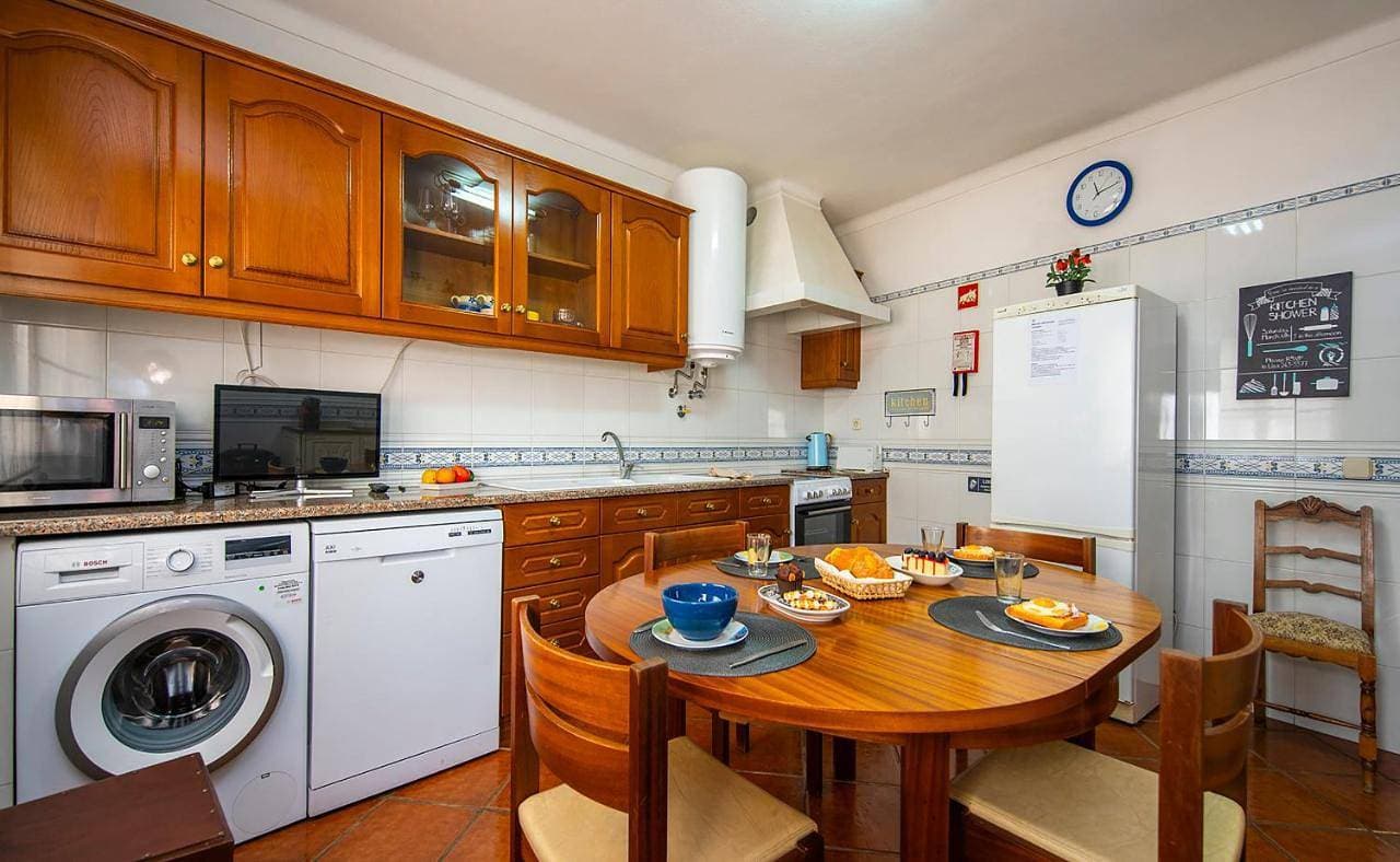 Foto 5 von 31: Three-Bedroom House