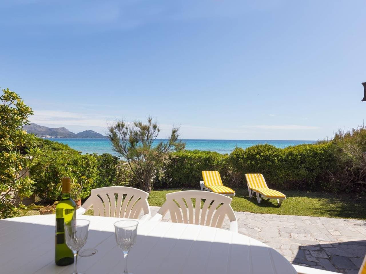 Foto 4 von 21: Villa Joy - Schöne Villa mit Garten am Strand von Platges de Muro