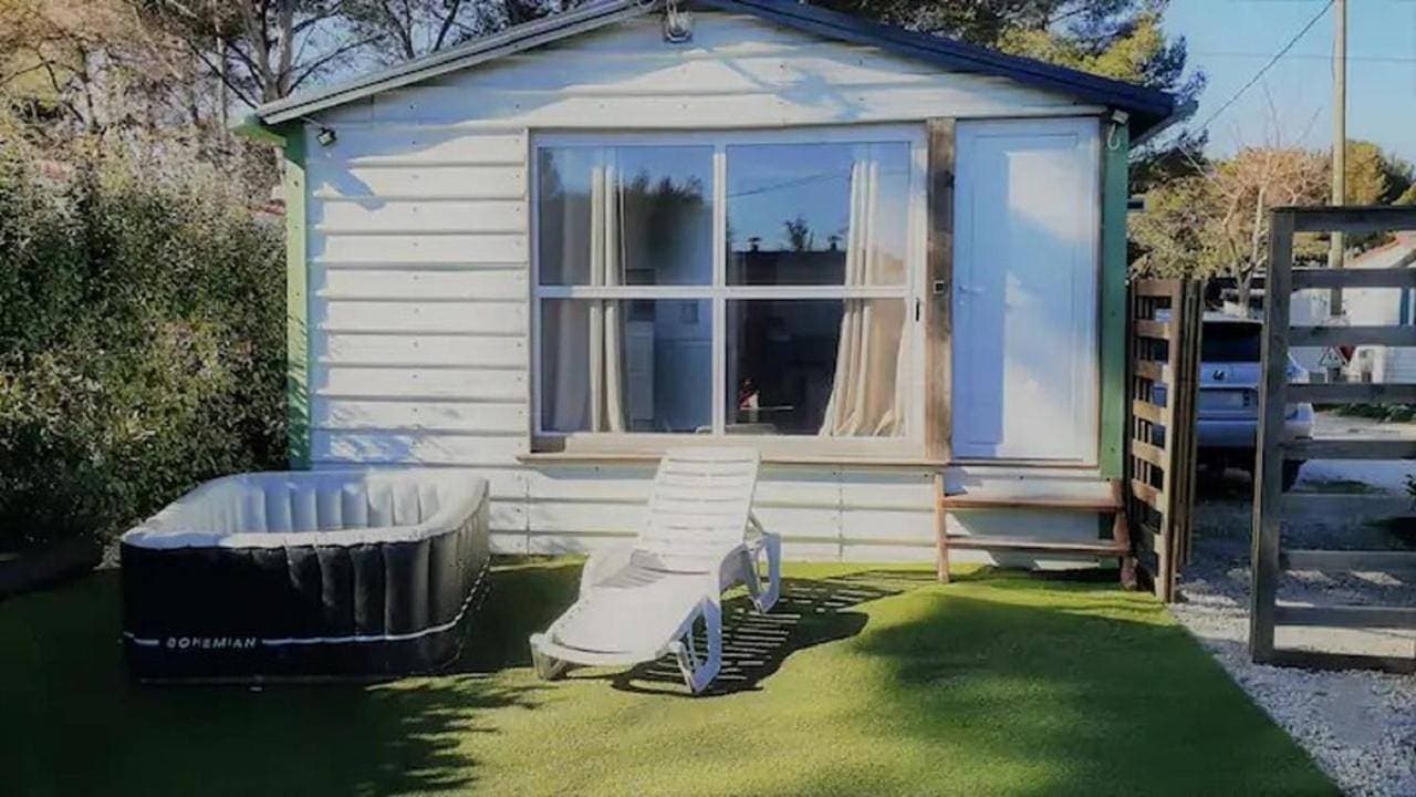 Foto 2 von 60: Two-Bedroom Chalet