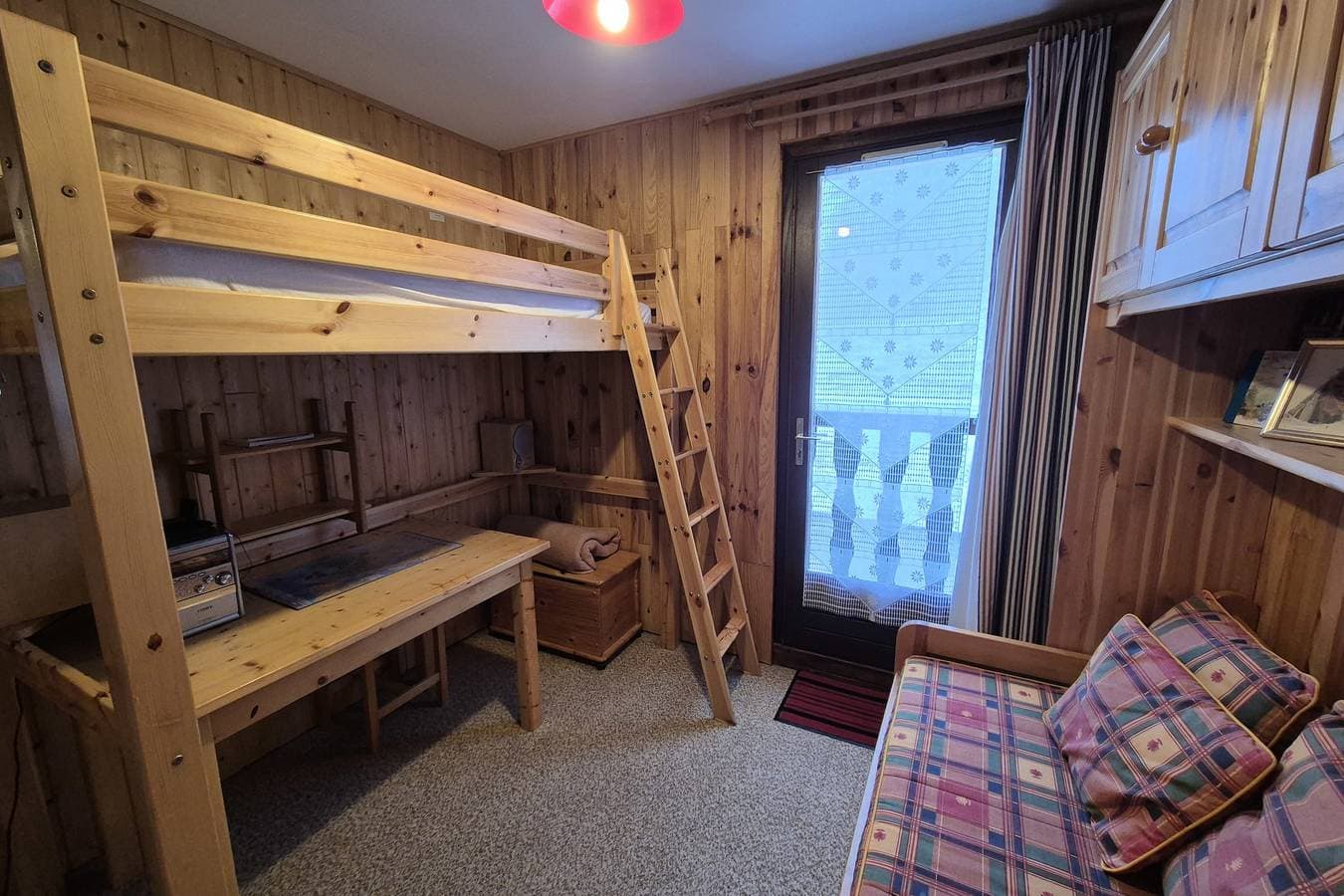 Foto 10 von 25: Ferienwohnung für 4 Personen mit Terrasse