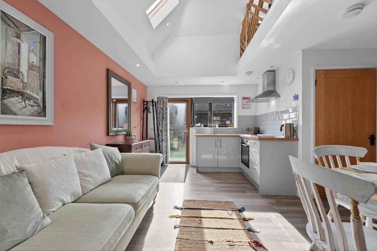 1 Bed in Alkham oc-s34788 1