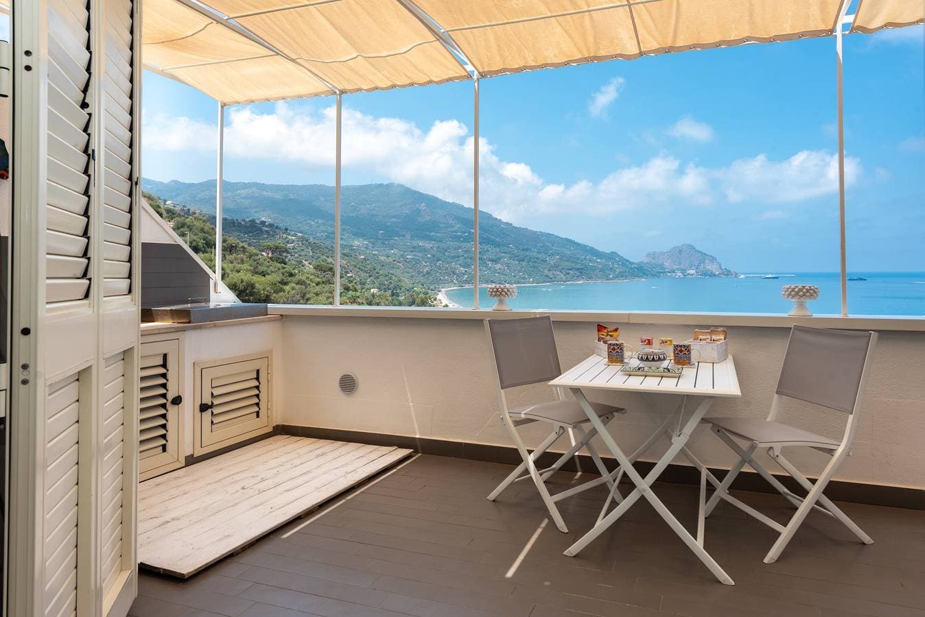 Foto 4 von 24: Apartment 'Cefalhome - Kefahelion' mit Meerblick, WLAN und Klimaanlage