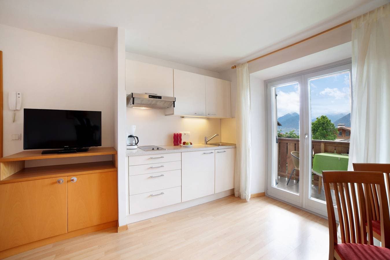 Foto 4 von 24: Ferienwohnung "Mosttragerhof 2" mit Bergblick, Gemeinschaftspool und WLAN
