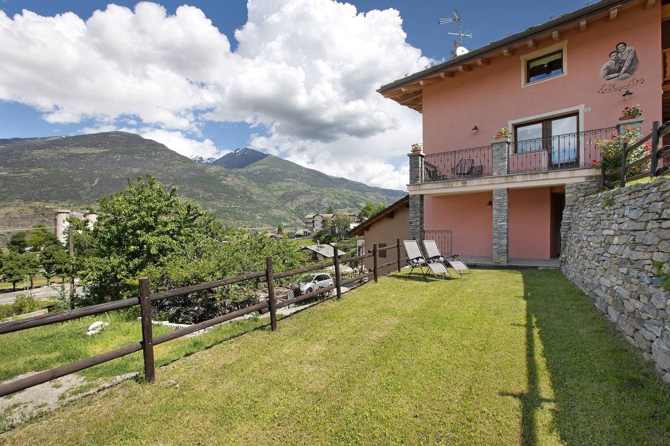 La Maison de Deni - Vista Castello 1