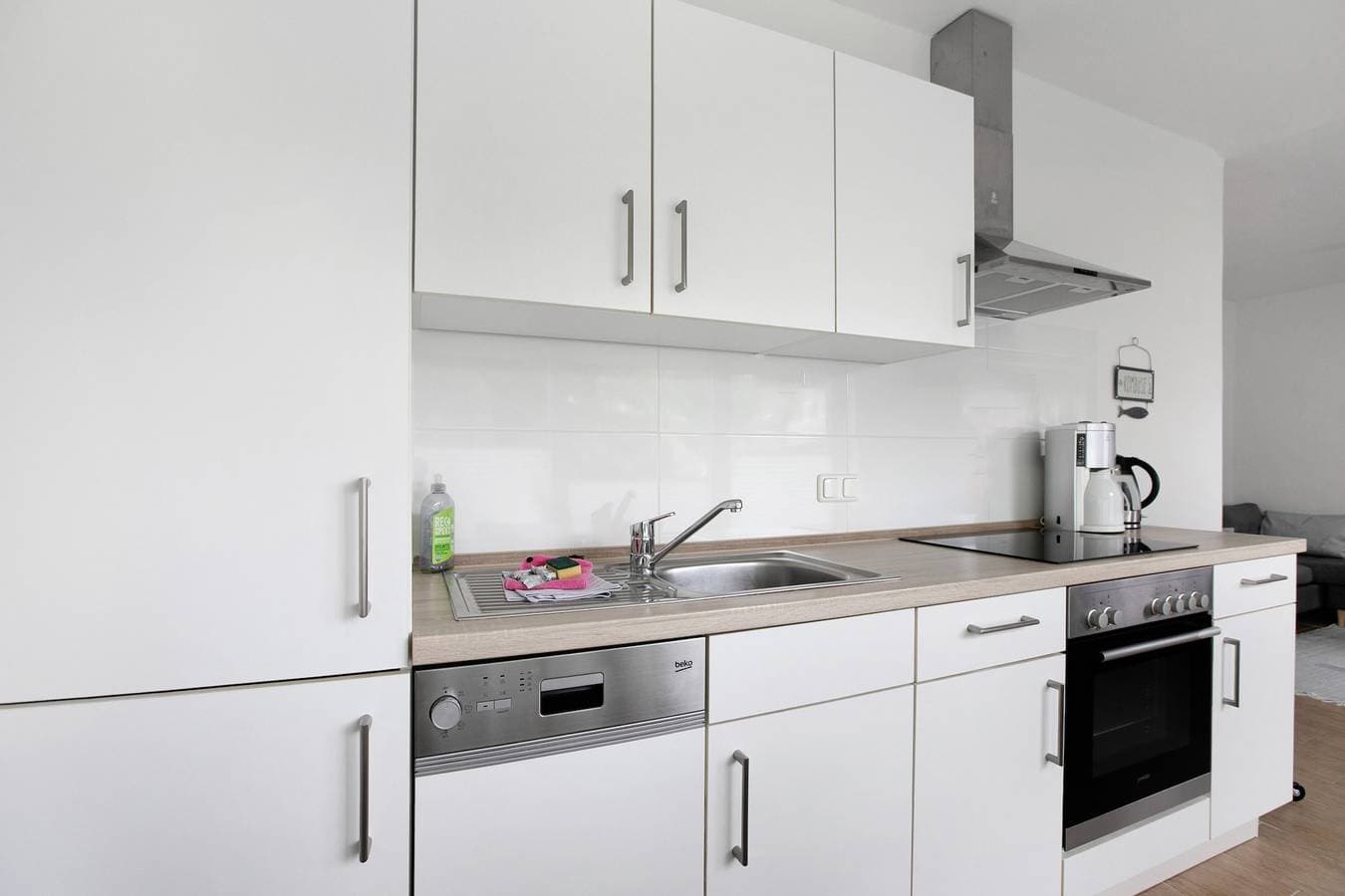 Foto 8 von 25: Ferienhaus 'Haushälfte Am Süderhafen' mit privater Terrasse, Garten und WLAN