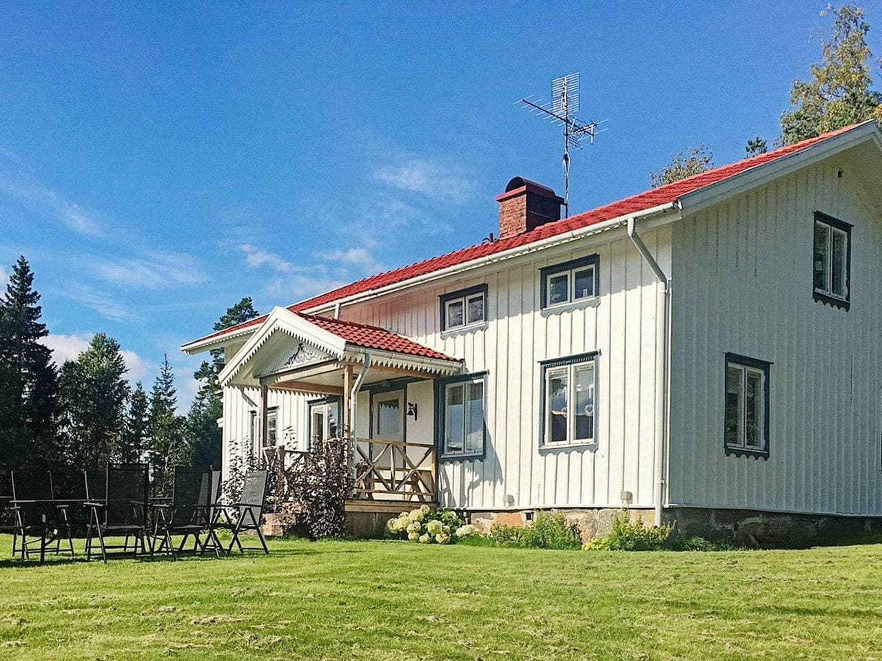 Foto 6 von 26: 6 Personen Ferienhaus in Håcksvik