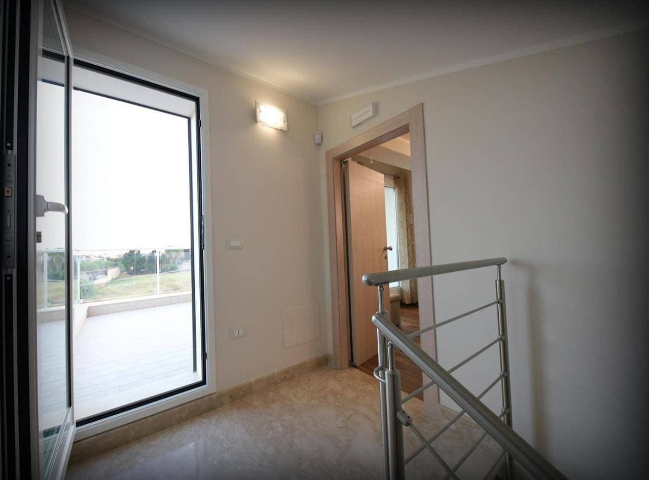 Foto 11 von 27: Double Room with Balcony and Sea View