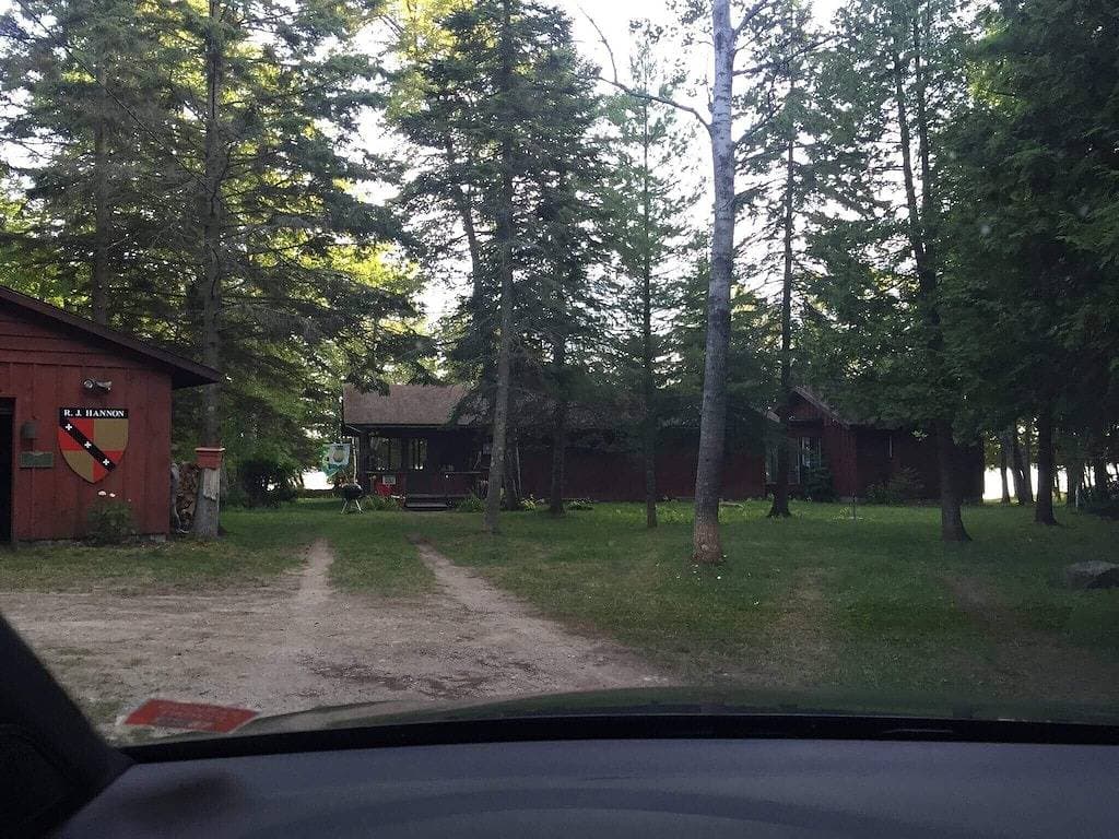 Foto 5 von 20: Shadwell, beautiful private setting on Font Lake