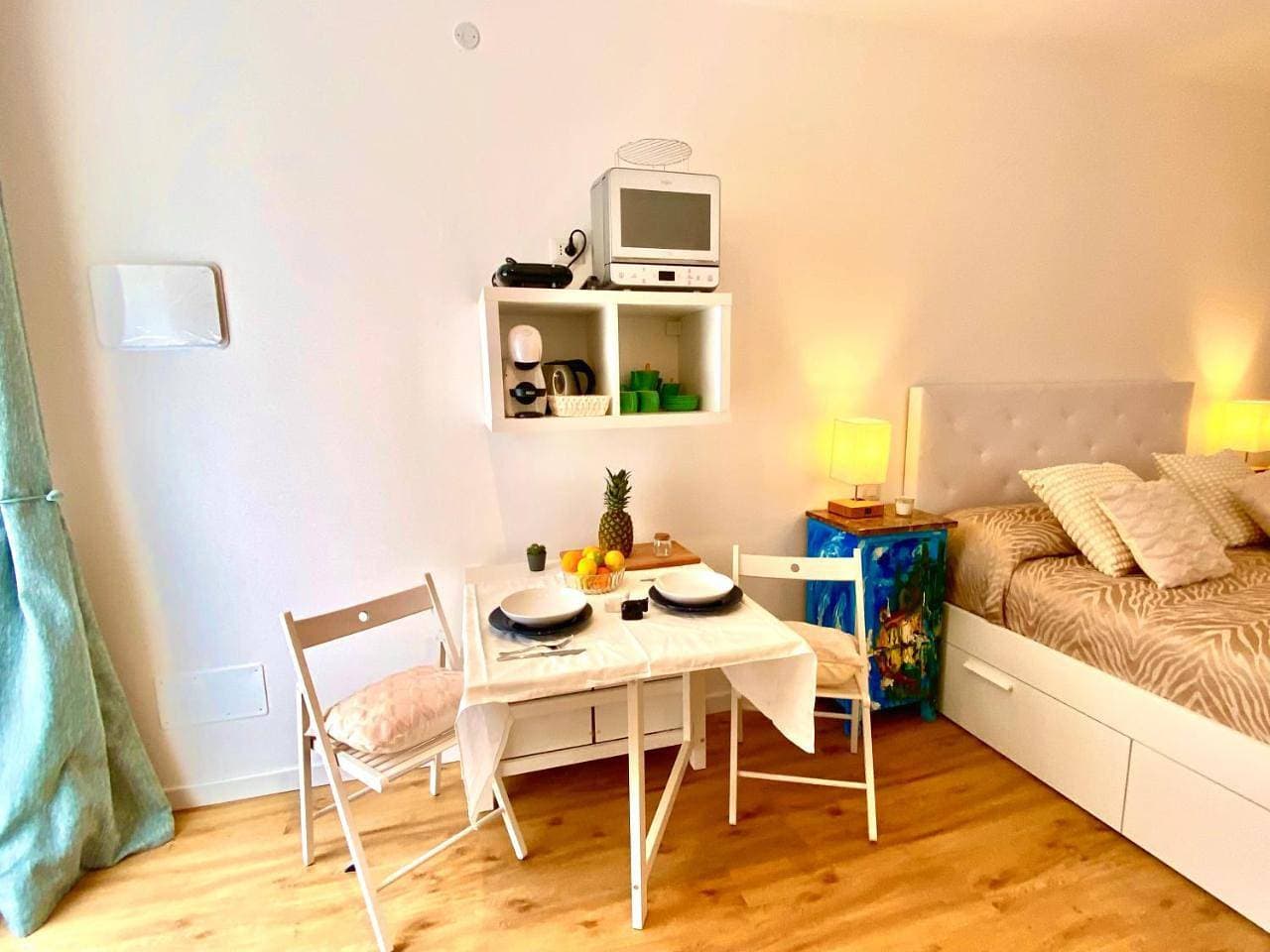 Foto 7 von 33: One-Bedroom Apartment