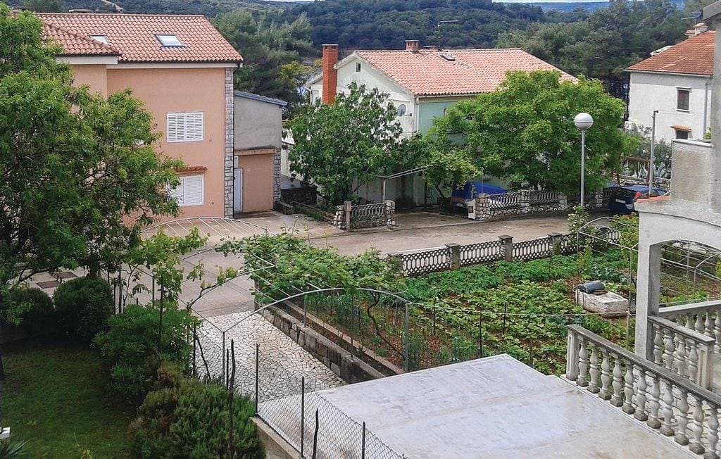 Foto 5 von 16: 2-Zimmer-Ferienwohnung mit Terrasse Cres A-16178-a
