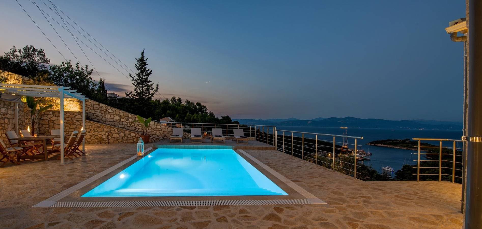 Foto 5 von 24: Villa für 4 Personen mit Meerblick