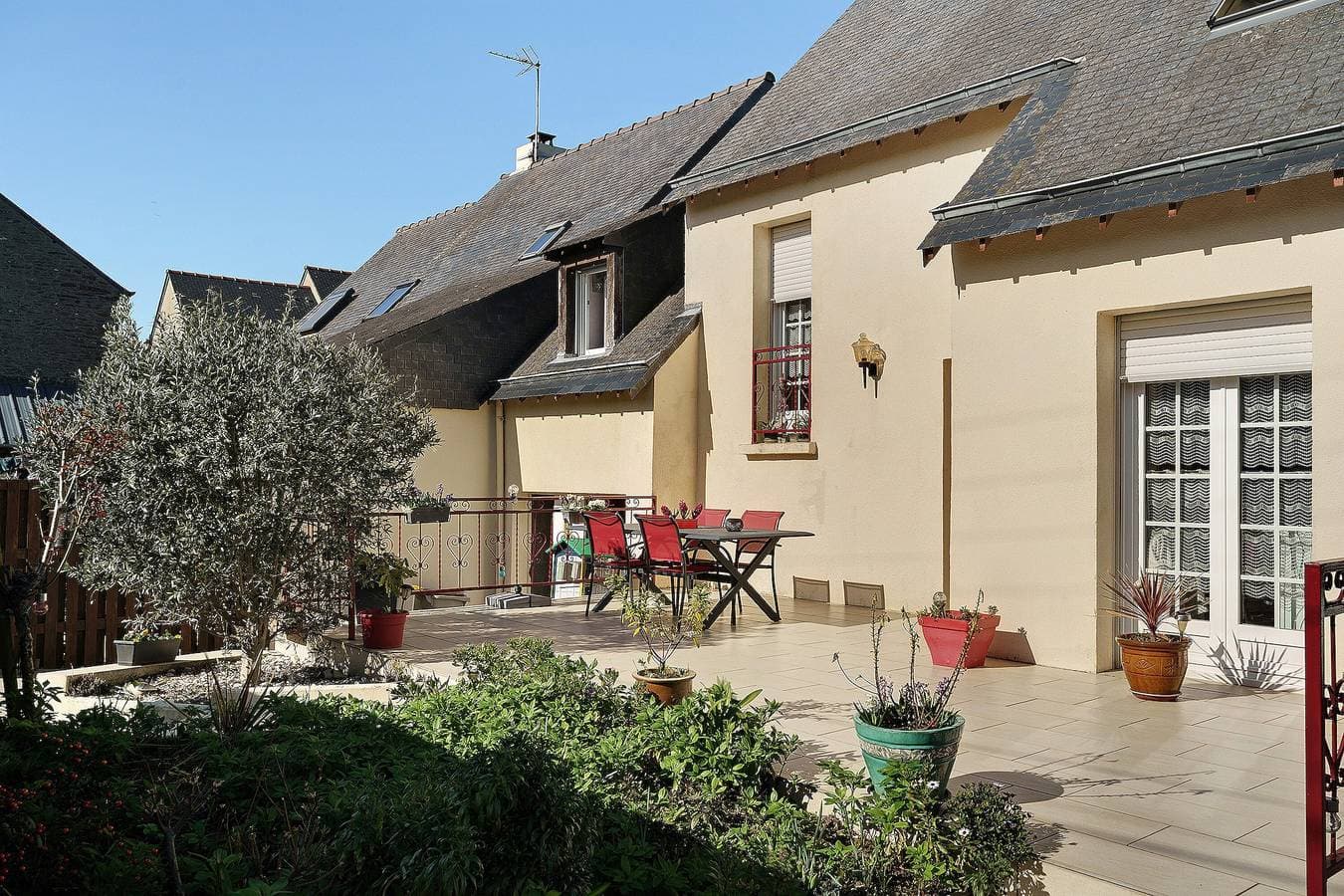 Foto 2 von 21: Bed & Breakfast 'Reine' mit Gemeinschaftsterrasse und WLAN