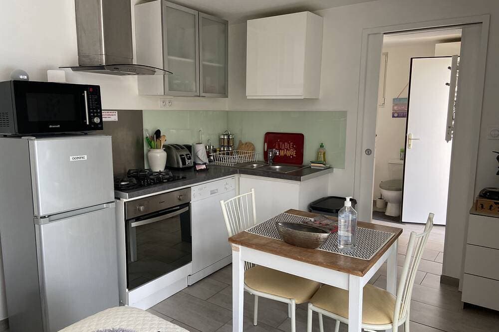 Foto 13 von 30: 100% self-contained studio at the foot of the Dentelles de Montmirail