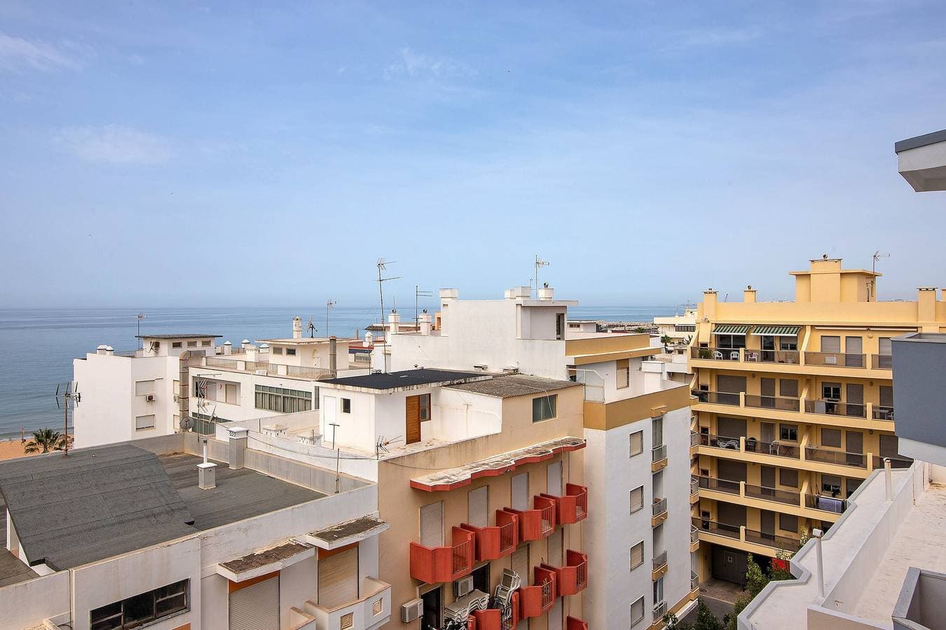 Foto 5 von 22: Ferienwohnung 'T1 Com Vista Mar' mit Meerblick, WLAN und Klimaanlage