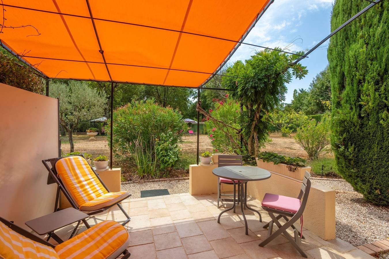 Foto 3 von 43: Le Petit Mas Callian – Charmantes 3-Sterne-Ferienhaus mit Pool und großem Garten