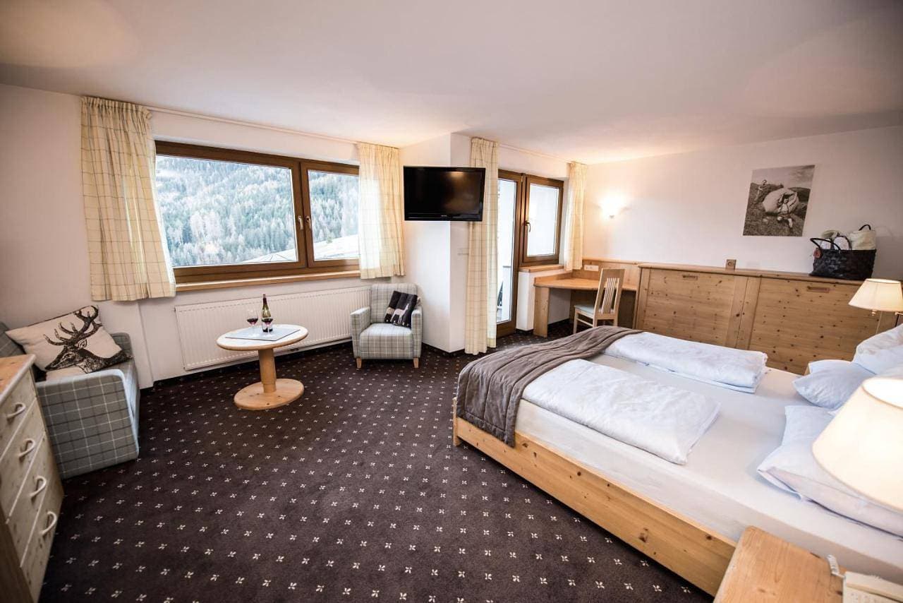 Foto 6 von 13: Superior Triple Room