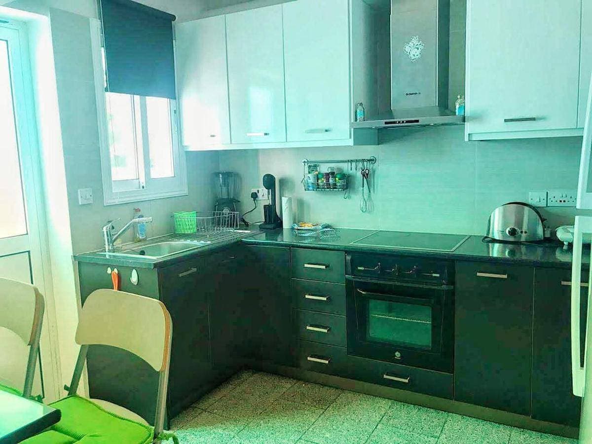 Foto 4 von 31: Two-Bedroom Apartment with Balcony and Sea View